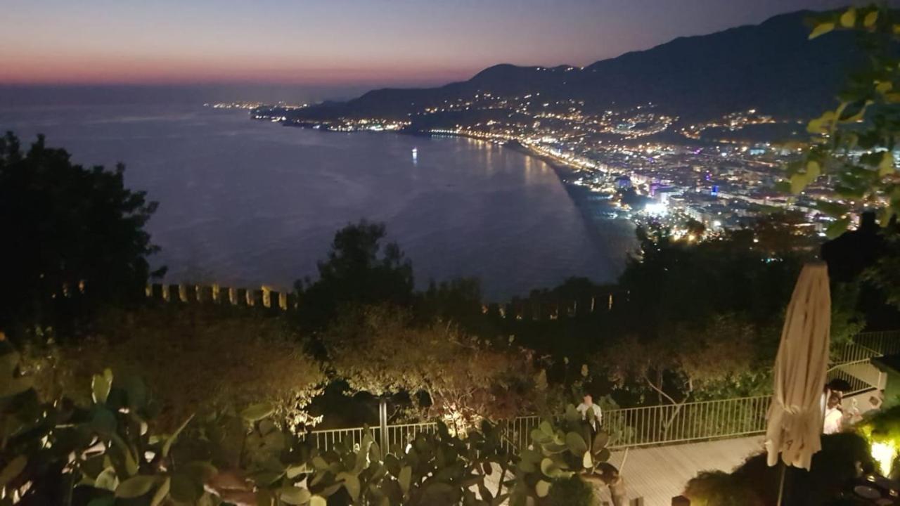 Empire Residence Alanya/Mahmutlar 50M От Моря Esterno foto